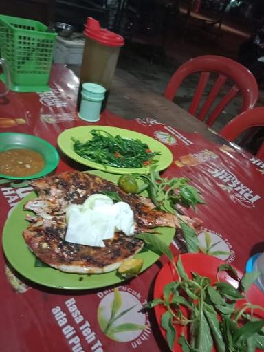 RUMAH MAKAN BUJANG DAGOL