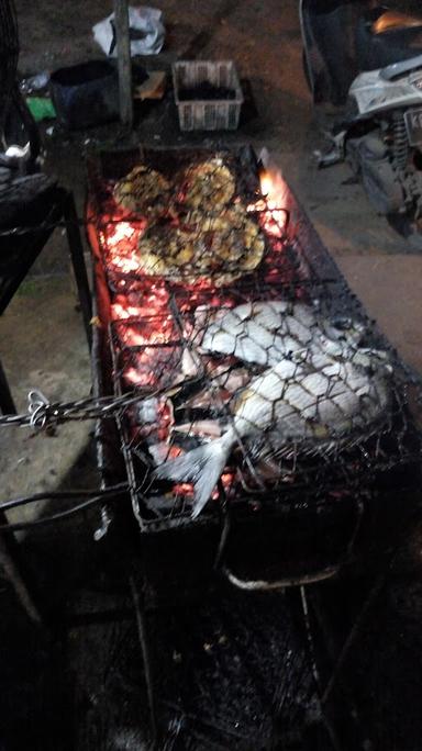 RUMAH MAKAN BUJANG DAGOL