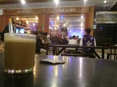 BOROBUDUR CAFE