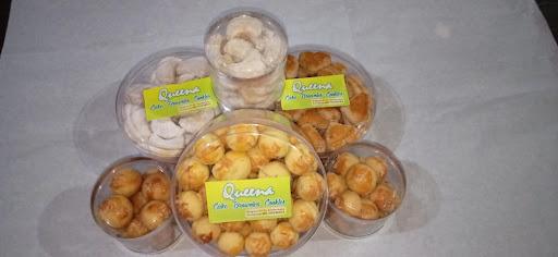 QUEENA CAKES, BROWNIES AND COOKIES