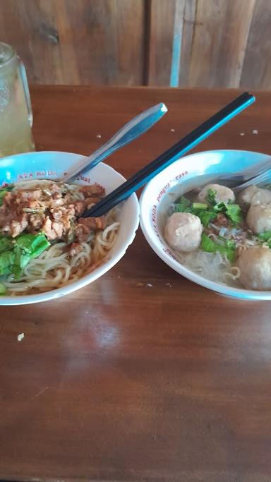 BAKSO MAS ARIS WONOGIRI