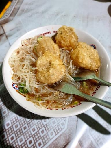 BAKSO & MIE AYAM PODO MORO