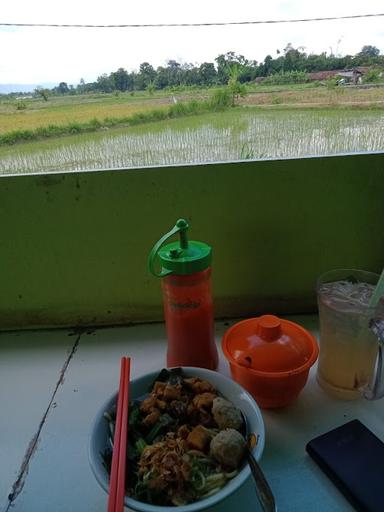 BAKSO URAT MBAK SUSAN 2