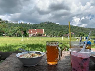 SOTO AYAM MBAK ATIK