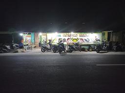 Photo's Warung Seefood/ Penyetan 1001 Santai Malam Lamongan Asli