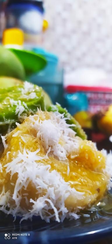 KUE KLEPON ISTIMEWA BU YATIK