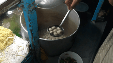 BAKSO CEKUL