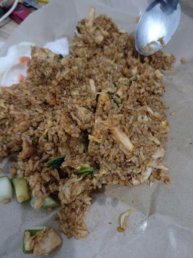 WARUNG NASI GORENG REZFAN