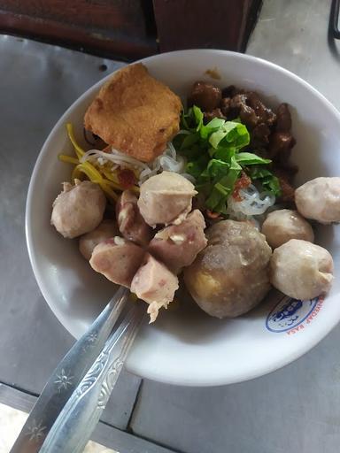 BAKSO ANDA CAH CLATEN