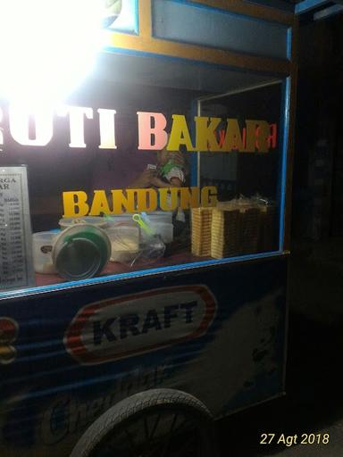 ROTI BAKAR BANDUNG