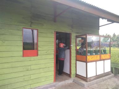 RUMAH MAKAN SINAR PADANG