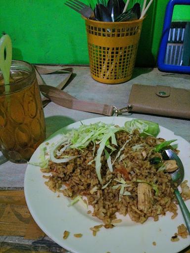 BAKMI SURABAYA 39 CAK HENDRA