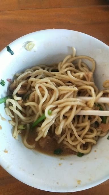 MIE AYAM & BAKSO JOGLO SEMAR