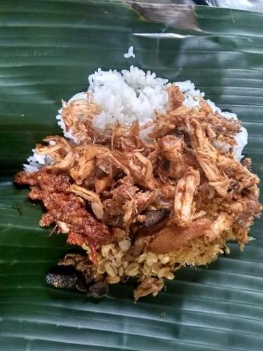 WARUNG NASI PUYUNG IJO DAUN