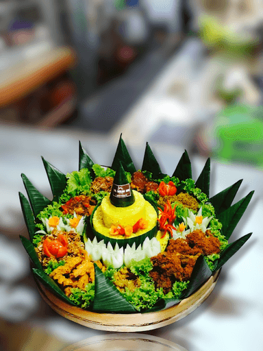 WARUNG MBAK SIH - SPESIAL NASI EMPOK