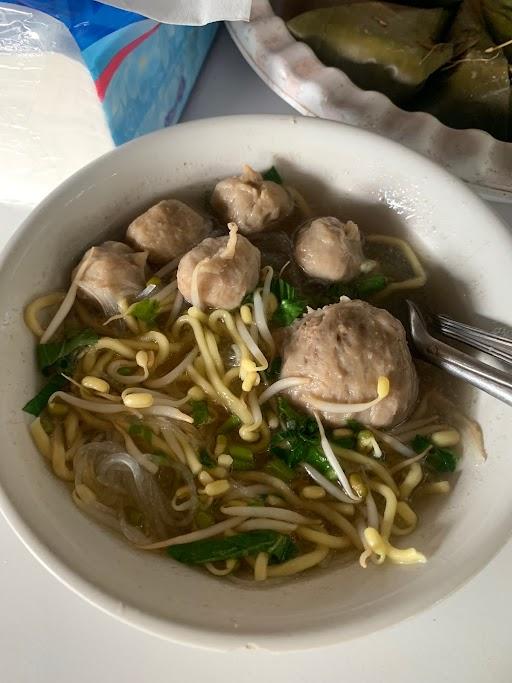 BAKSO GAYUS RESTAURANT