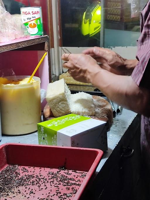 ROTI BAKAR BANDUNG BANG MAMAN