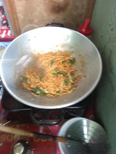 SEBLAK N MIE TEK2 FAHIRA