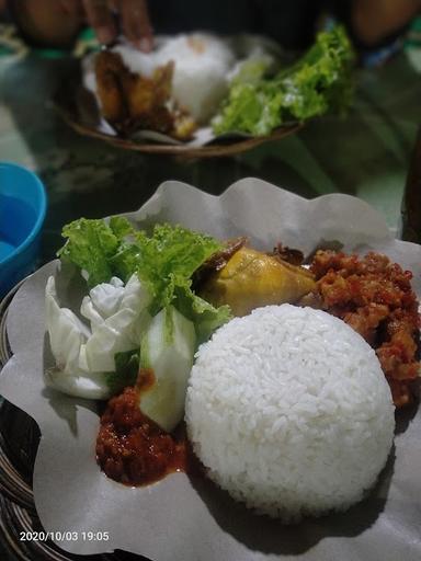 AYAM BAKAR LULUR