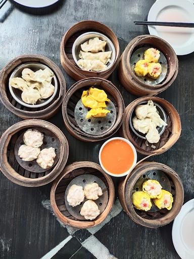 BAMBOO DIMSUM - RAWAMANGUN