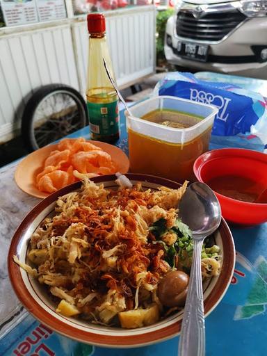 BUBUR AYAM BANYUMAS PULOMAS