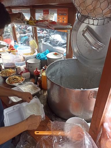 BUBUR AYAM CIANJUR VELODROME