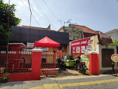 MARTABAK JEPANG JONY RAWAMANGUN