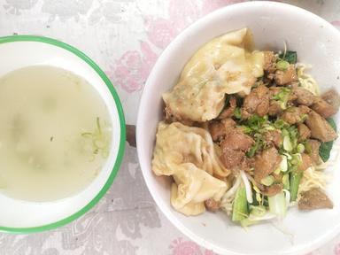 MIE AYAM BAKSO NERA