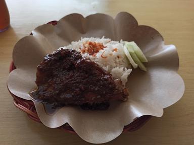 NASI BEBEK DESY