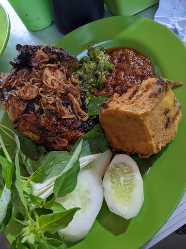 PECEL LELE ARTOMORO PURWOREJO