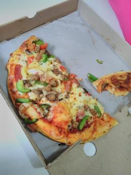 Photo's Pizza Hut Delivery - Phd Indonesia