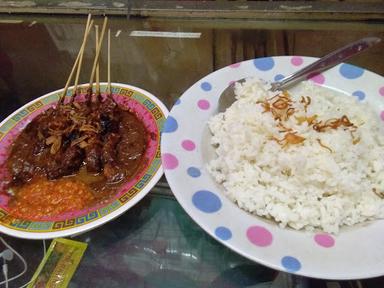 SATE AYAM,SATE KAMBING DAN SOP KAMBING BANG JHONY