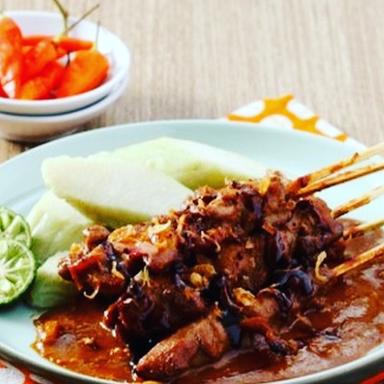 SATE CAK PUTRA KHAS MADURA