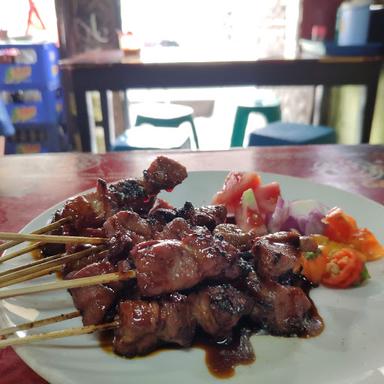 SATE DAN TONGSENG SUKOWATI, KAWASAN