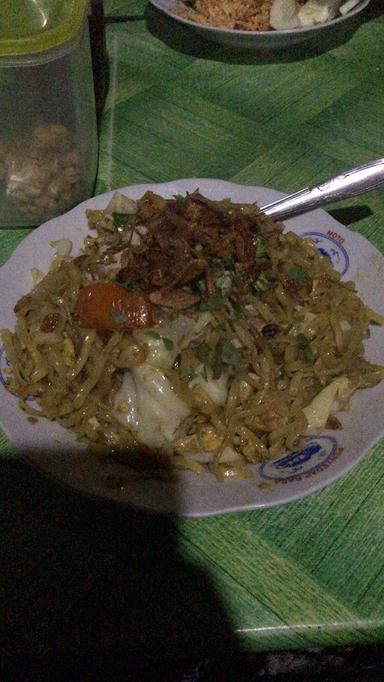 SEGO GORENG BU YARTI