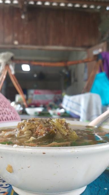 SOTO AYAM SEMARANG MBAH JARNO