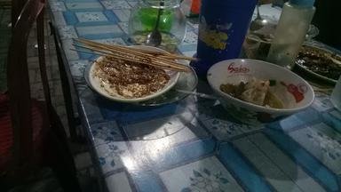 SATE PAK SALEH MERAK