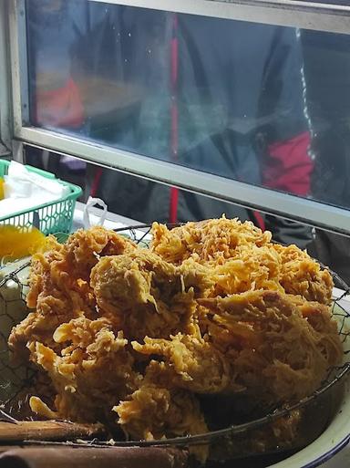 WARUNG ADI CHICKEN