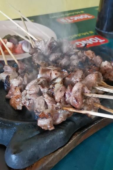 WARUNG MAKAN HJ. KASMURAH