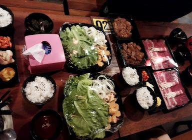 SAYMOM BBQ GRILL & SHABU-SHABU ( KOREAN & JAPANESE )