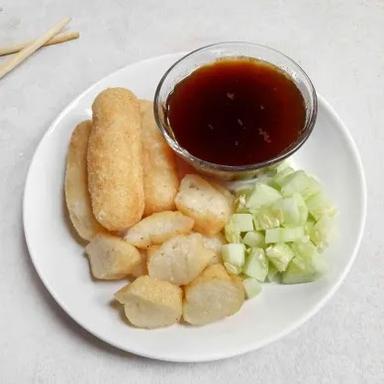 WARUNG BAKSO MAK SOM