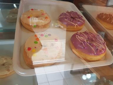 DONAT MADU CIHANJUANG PURBALINGGA