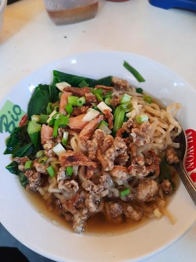 MIE AYAM DOREMIE