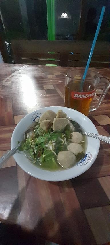 BAKSO & MIE AYAM A.MM