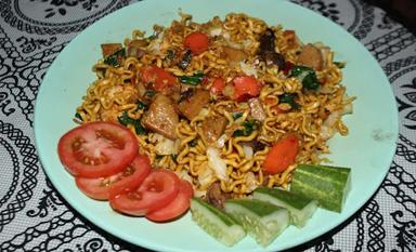 NASI GORENG SABAR MENANTI