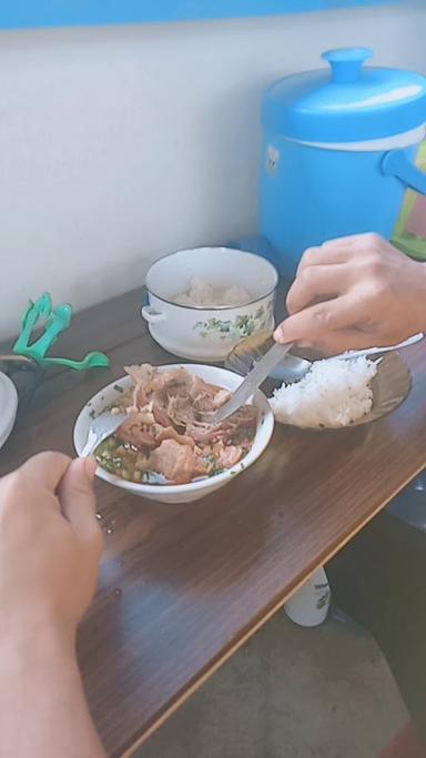 WARUNG BAKSO MIE AYAM