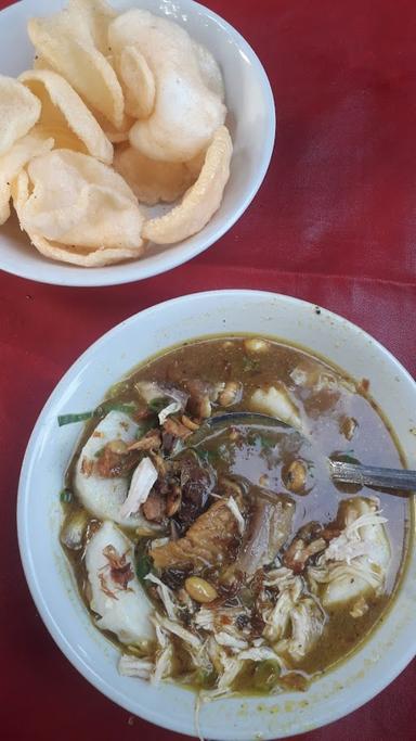 WARUNG BUBUR AYAM, LONTONG KARI