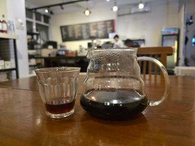 K&B COFFEE SHOP & ROASTERY