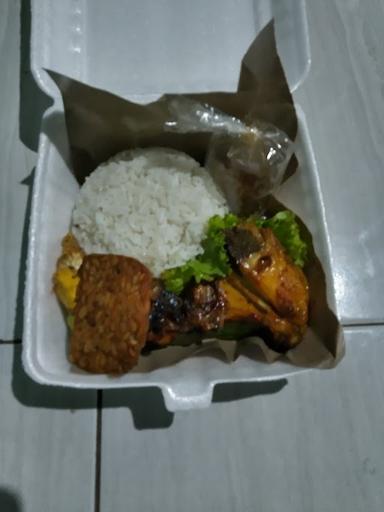 AYAM PENYET & BAKAR KATON LUMINTU