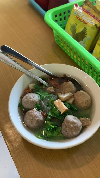 BAKSO MAS PAI & AYAM PENYET